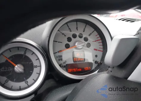 2010 Mini Cooper S из США, поврежденный, VIN WMWMS3C5XATZ85411